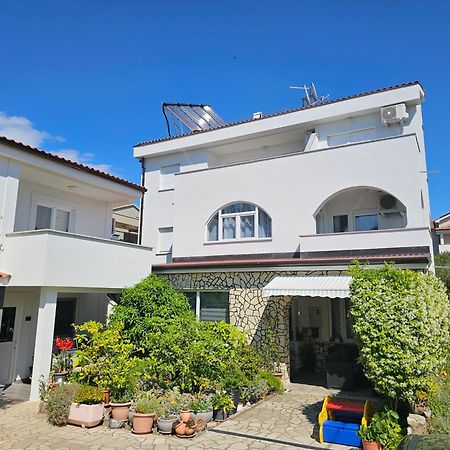 Apartmani Kurjakovic - Punat Esterno foto